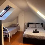 Ferienhaus La Maison Penchee